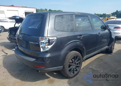 2009 Subaru Forester 2.5X из США, поврежденный, VIN JF2SH61629G758824